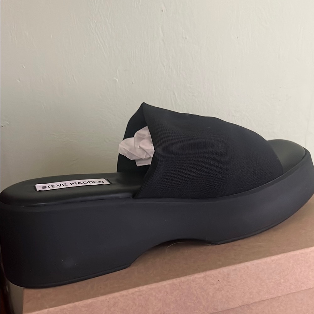 Steve Madden Black Women's Platform Slide